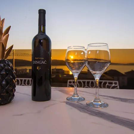 Luxury With Swimming Pool And Prime Location In Trogir