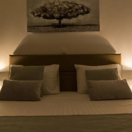 Luxury With Swimming Pool And Prime Location In *