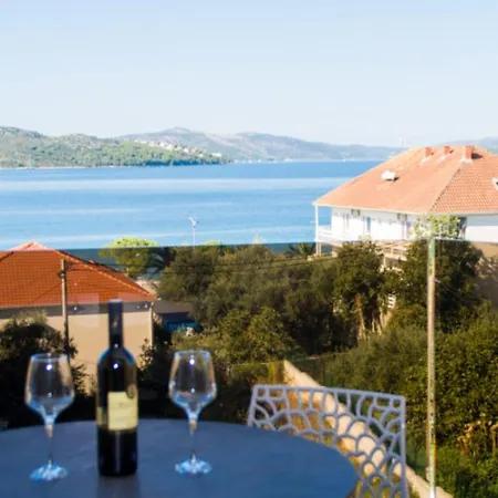 Apartment Luxury With Swimming Pool And Prime Location In Trogir