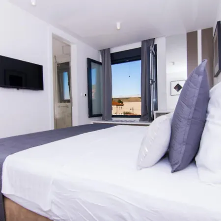 Luxury With Swimming Pool And Prime Location In * Trogir